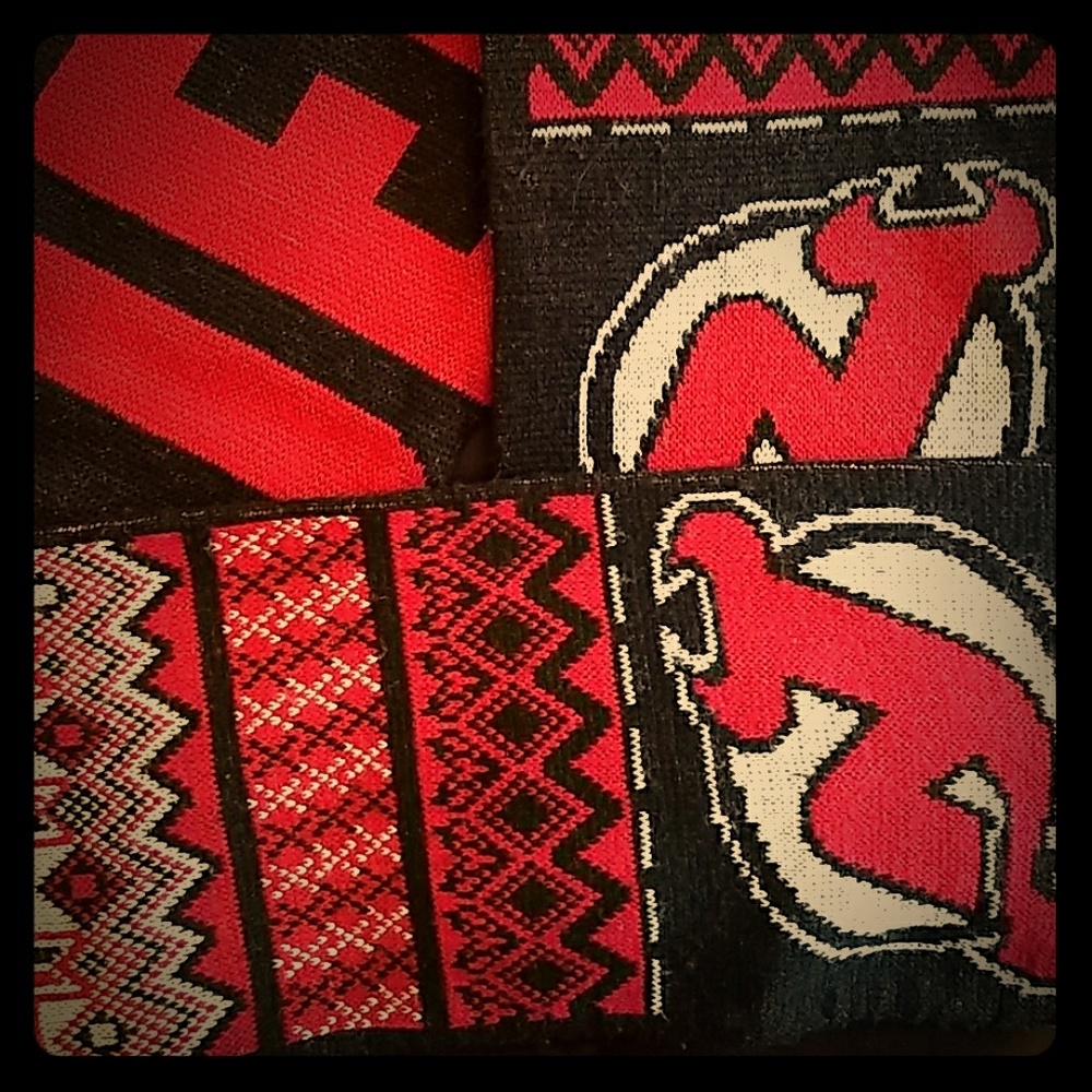 Official NJ Devils scarf